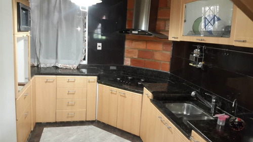 Imagen 2 de 14 de Valle De Chara. 3 Hab.3 Baños.jacuzzi, Vestier. Oportunidad