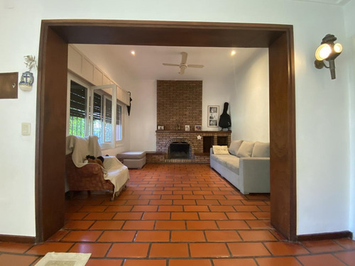 Imagen 8 de 30 de Casa De 3 Dormitorios En Venta Con Pileta Y Parrillero Rosario Fisherton