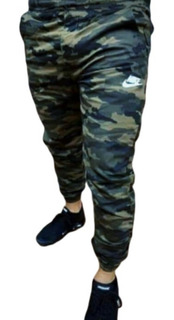 calça moletom nike camuflada