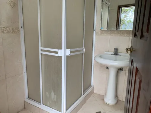 Casa En Venta Los Guayabitos. El Hatillo (sur) Mh