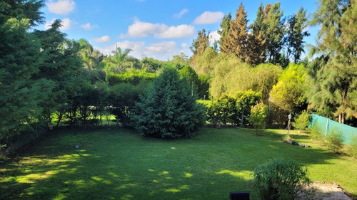 Casa 5 Ambientes En Venta Barrio Brickland
