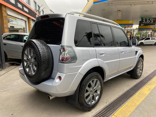 Mitsubishi Pajero TR4 2.0 4x2 Flex Aut. 5p