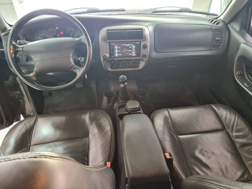 Imagem 7 de 9 de Ford Ranger 2.3 Xlt 16v 4x2 Cd Gasolina 4p Manual