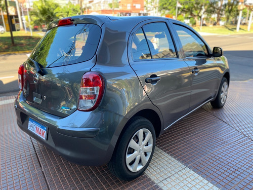 Nissan March Active Pure Drive