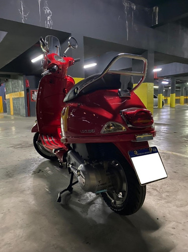 Imagen 9 de 16 de Moto Scooter Piaggio Vespa Vxl 150 2018 1 Mano 900 Km Roja