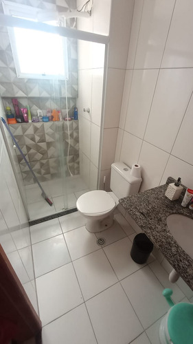 Apartamento 55 M2 Com Suíte E Varanda Ampla.
