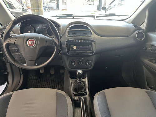 Fiat Punto 1.4 ATTRACTIVE 8V FLEX 4P MANUAL