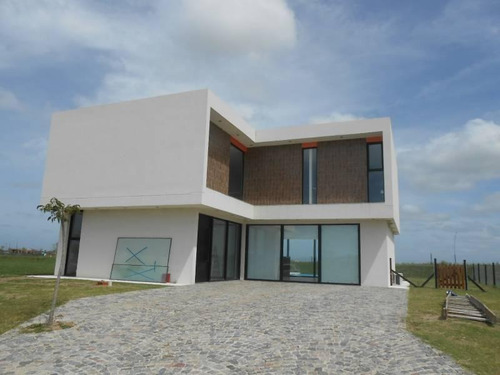 Imagen 5 de 22 de Casa En Venta En Barrio Puertos - Acacias - Maroto Propiedaes