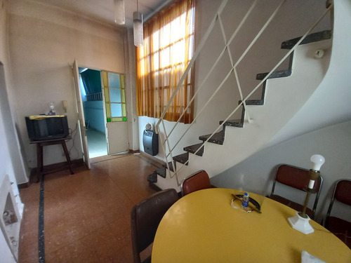 Venta Galpon Deposito Casa 5 Ambientes Mataderos
