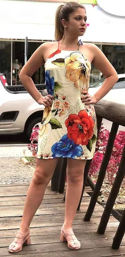 Vestido curto chita romantica 2025