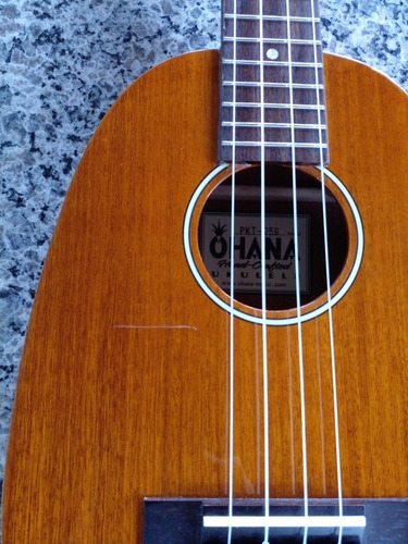 Imagem 5 de 10 de Ukulele Pkt-25g Tenor Abacaxi. Importador Autorizado Ohana.