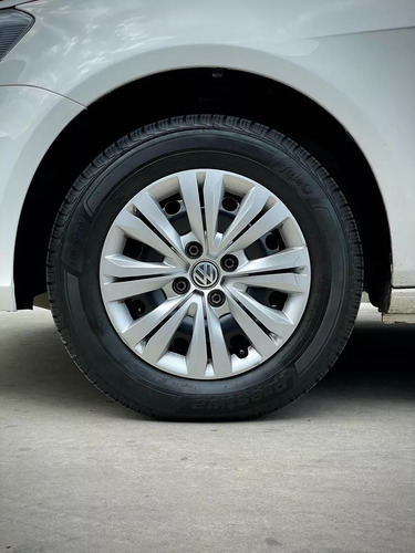 Volkswagen Voyage 1.6 Trenline 101cv