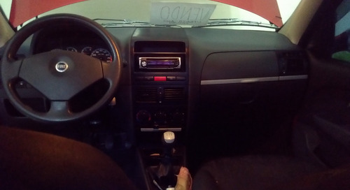 Fiat Siena 1.8 Hlx Flex 4p