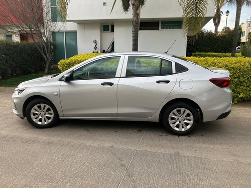Chevrolet Onix 1.0t Ls At