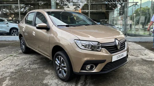 Renault Logan 1.6 Intens Aut