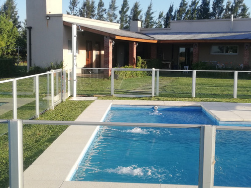 Casa Quinta En Alquiler Temporario - Cañuelas Cuna Del Polo - Vida De Campo Naturaleza Y Aire Puro - Barrio Cerrado Seguridad 24 Hs