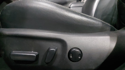Toyota Camry 3.5 SE V6 6AT