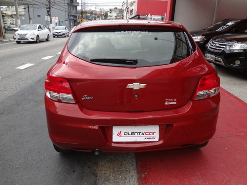 Chevrolet Onix 1.0 Mpfi Joy 8v Flex 4p Manual 2017