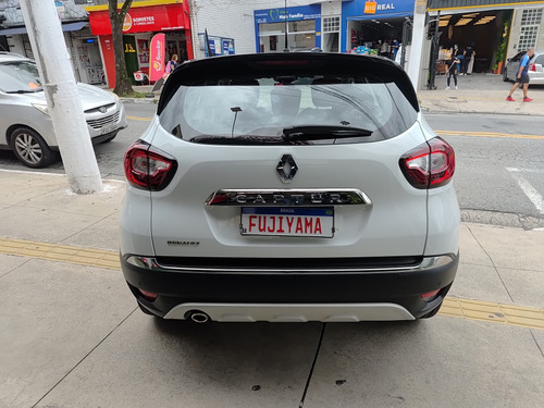Renault Captur 2.0 16v Intense Aut. 5p