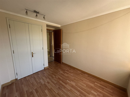 Amplio / Condominio Cerrado / Alto Las Condes