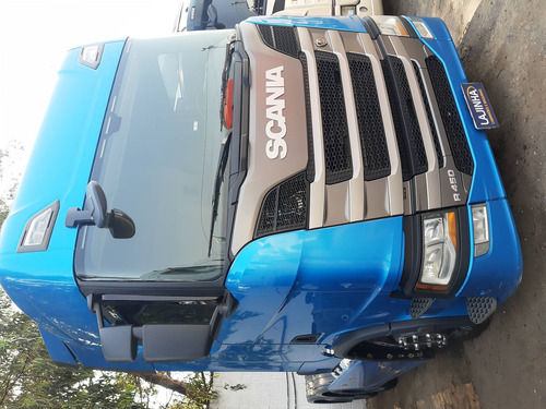 Imagem 2 de 6 de Scania R450 6x2 Blue Fun