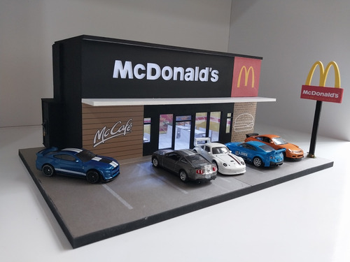 Diorama 1/64 Modelo Mc Donalds Com Luz Maquete Cenario Fotos