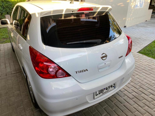 Nissan Tiida 2013 1.8 Special Edition Mt