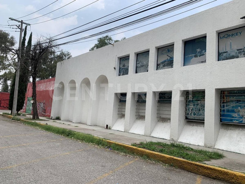 Local O Bodega  Comercial En Renta