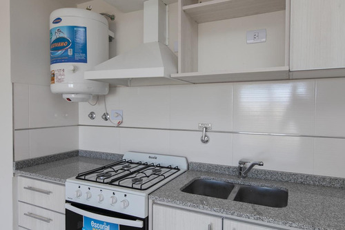 Imagen 7 de 10 de Departamento 3 Ambientes En Caseros