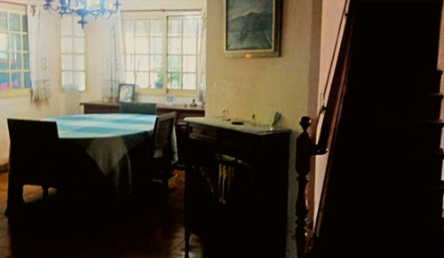 Casa En Venta - 4 Dormitorios 4 Baños - 3300mts2 - Pilar