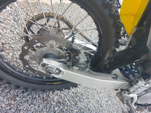 Imagen 15 de 18 de Suzuki Rmz 250
