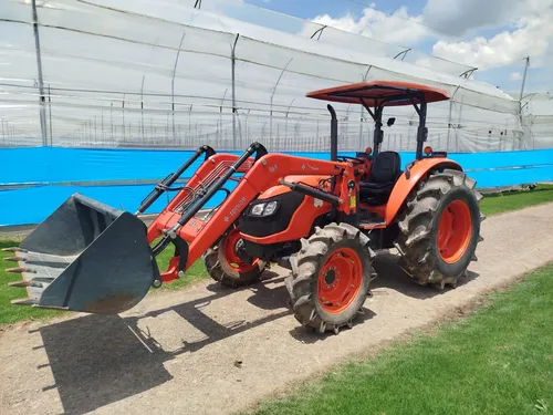 Tractor Kubota M7040