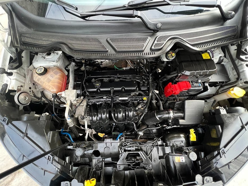 Imagen 21 de 24 de Ford Ecosport Titanium 2015 / 1º Dueño / Impecable - Permuto