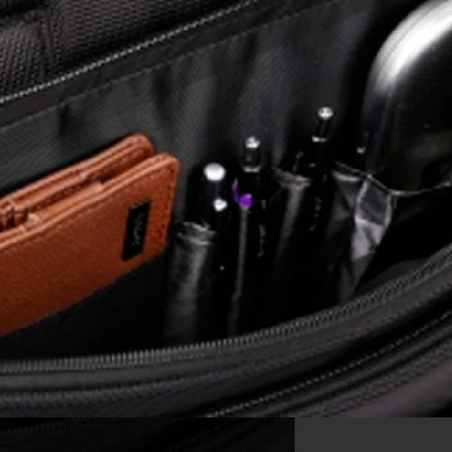 Imagen 5 de 8 de Maletin Portafolio Grande Travel Tech Portanotebook Fuerte