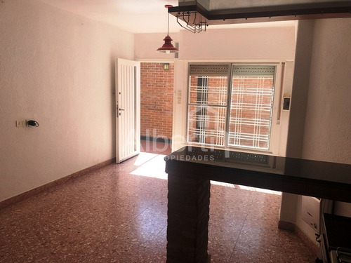 Imagen 10 de 22 de Alquiler P.h. 2 Ambientes En Haedo Norte Con Patio.