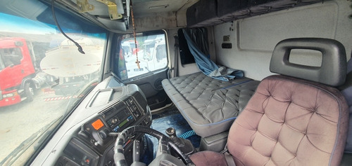 Imagem 6 de 7 de Volvo Fh380 6x2