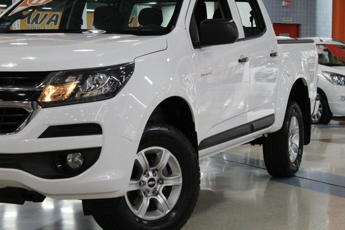 Imagem 10 de 14 de Chevrolet S10 2.5 Advantage 4x2 Cd 16v 2017