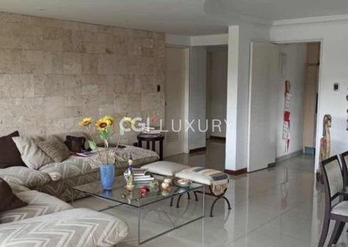 Cgi+ Luxury Caracas Ofrece En Venta Apartamento
