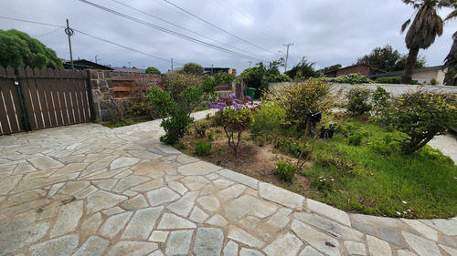 Casa En Venta Pichidangui Balneareo De 3d 2b