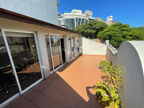 Venta Casa Punta Carretas 4 Dormitorios Gge