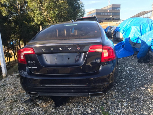 Volvo S60 2.0 T5 Momen 2016 - Sucata Para Venda De Peças