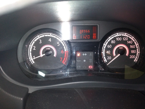 Renault Sandero/14 Authentique Pk Excelente! Financ-perm(mb)
