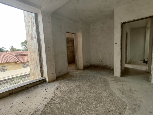 3 Twonhouses En Venta En Obra Gris En Las Mayas El Limón 25-14388 Mfc