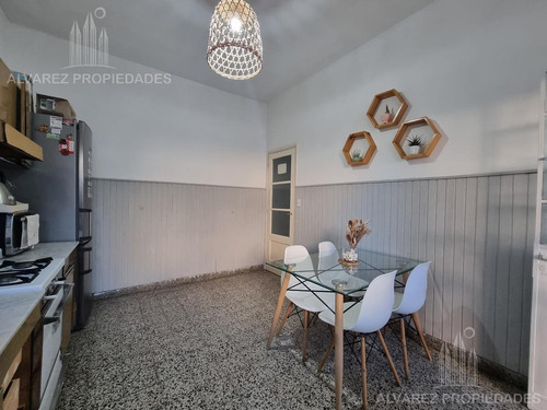 Imagen 11 de 29 de Casa 3 Ambientes Venta Castelar