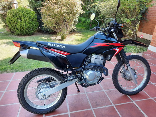 Honda Tornado 2020 C/2 Cascos Just 1