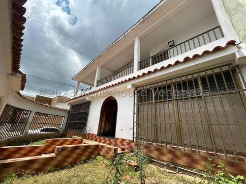 Casa En Venta En La Esmeralda San Diego Carabobo 24-8688, Eloisa Mejia