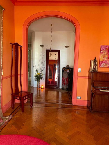 Departamento En Venta - 4 Dormitorios 3 Baños - San Telmo