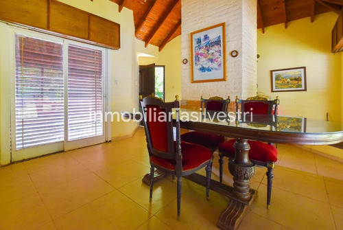 Imagen 7 de 18 de 488 Y 29 Gonnet - Casa En Venta
