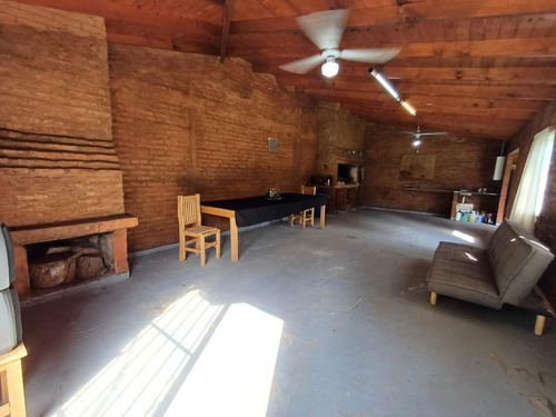 Casa Quinta En Venta 4 Ambientes