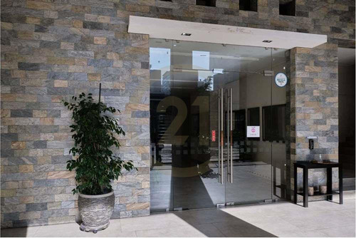 Venta De Departamento A Pasos Del Metro
